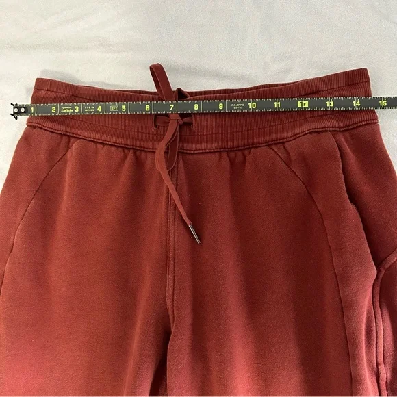 Lululemon athletica scuba high rise joggers maroon - Picture 9 of 12